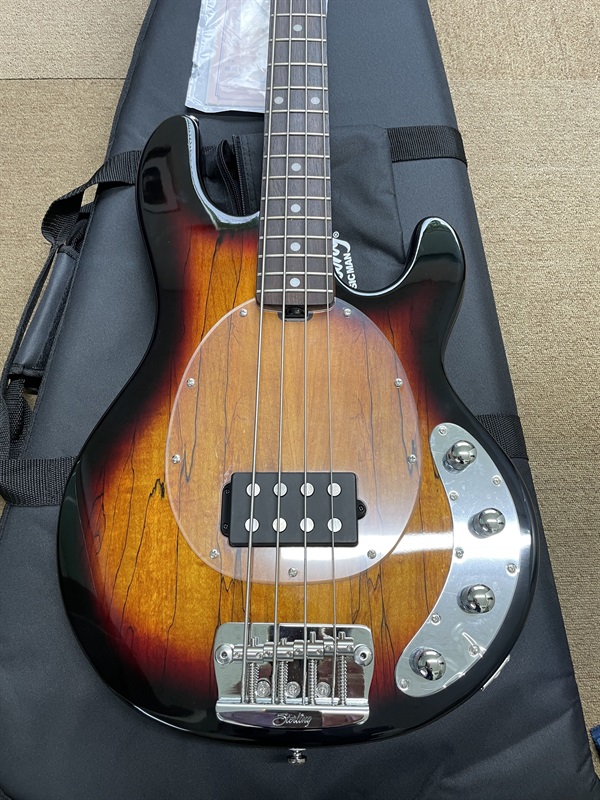 Sterling by MUSICMAN Ray34SM (3-Tone Sunburst/Rosewood)の画像